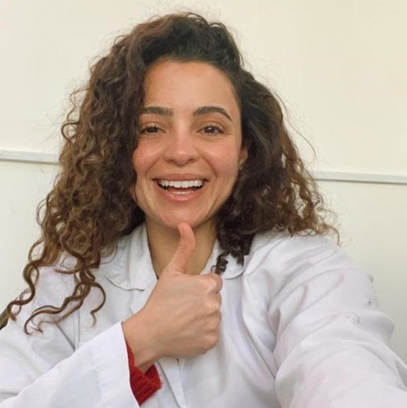 Portrait of Dr. Yasmin Snobar
